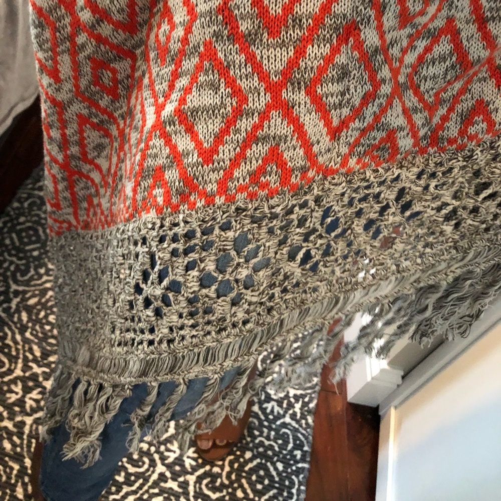 Shawl - Picture 4 of 5